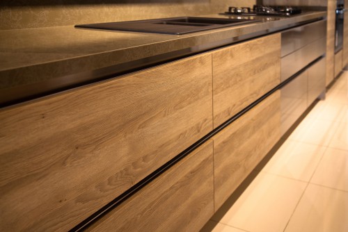 What Material Is Best For Kitchen Cabinet?